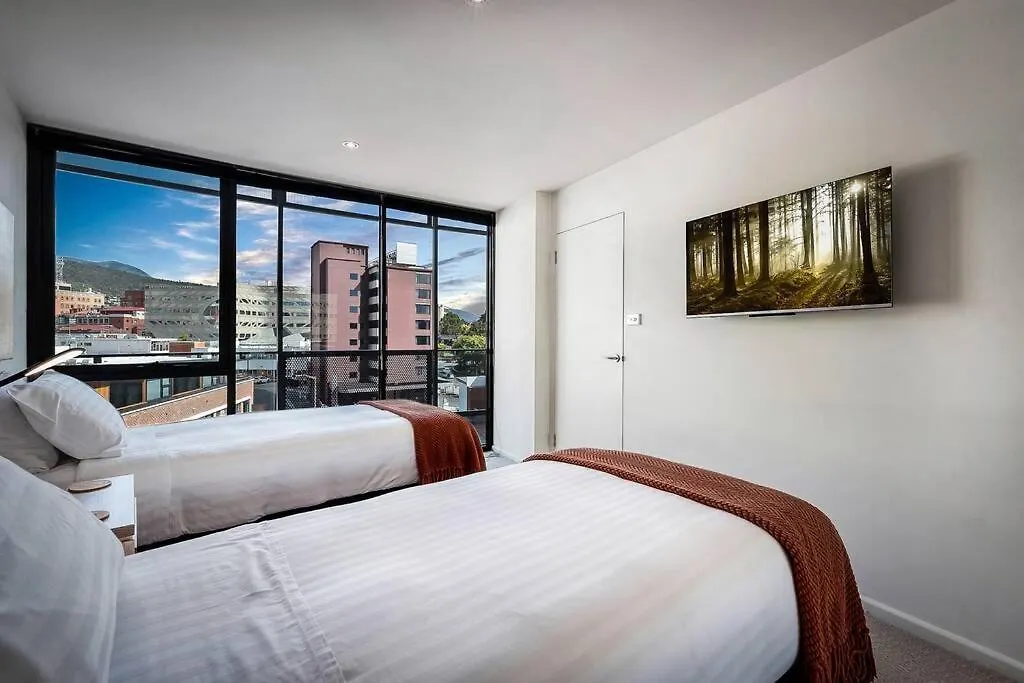 Sub Penthouse Luxe Suit, Cbd, Secure Parking, Hobart 0*,  Australien