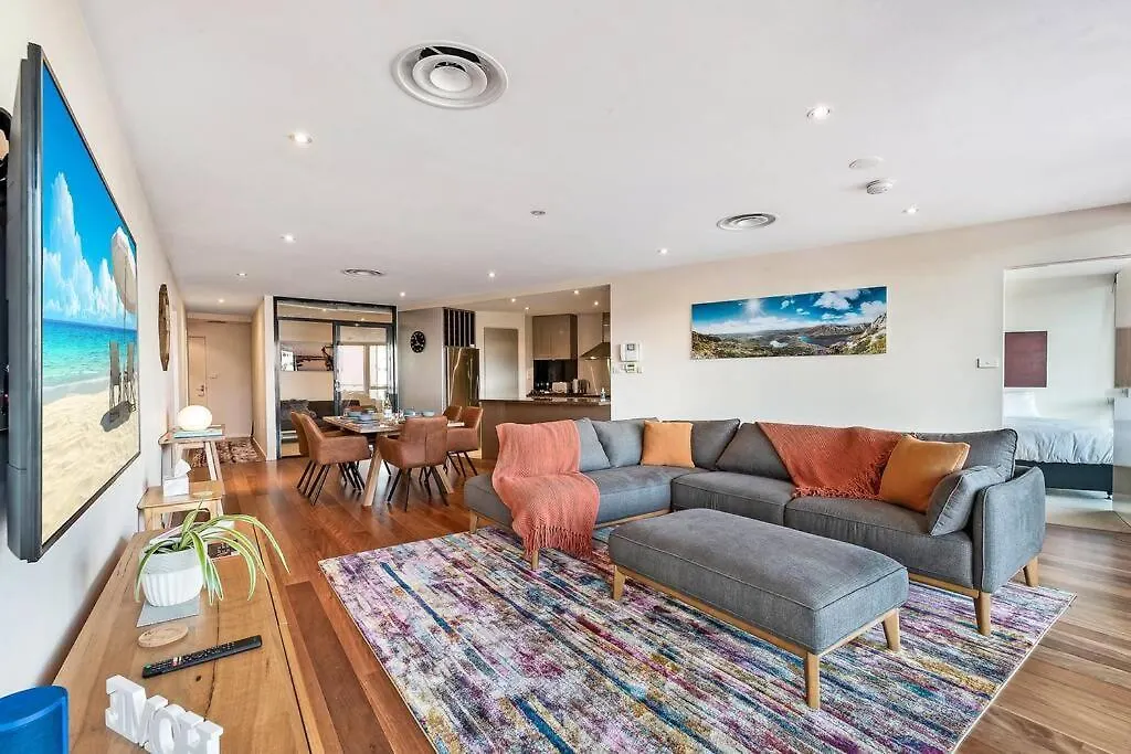 Sub Penthouse Luxe Suit, Cbd, Secure Parking, Hobart 0*,